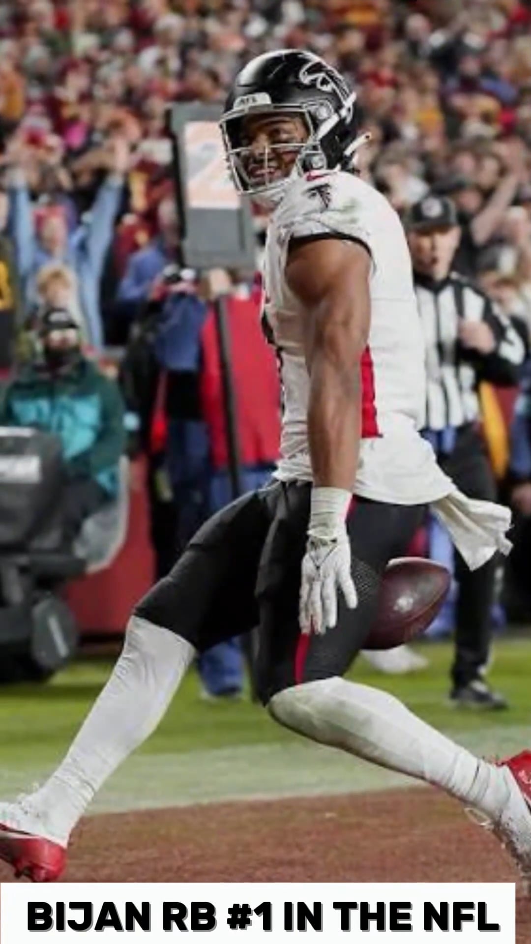 PFF Nails Bijan Robinson's RB1 Ranking 🎯