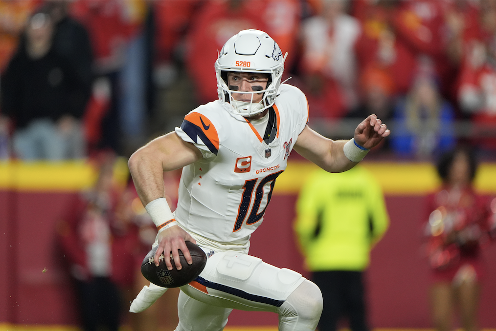 Broncos BEAT Chiefs, Inching Closer to AFC West Title