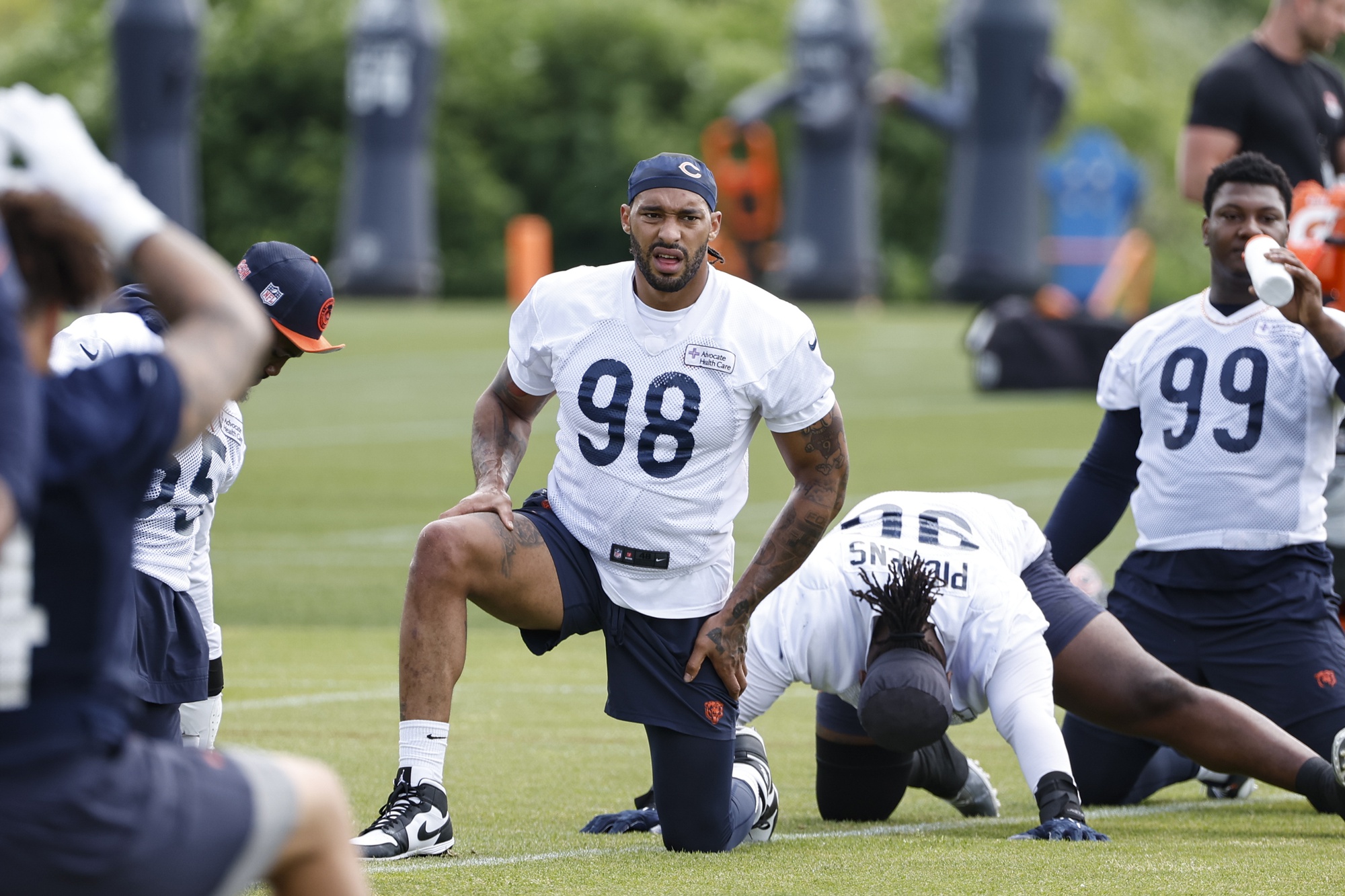 Chicago Bears: Edge rushers Montez Sweat, Dayo Odeyingbo need to step up in 2025