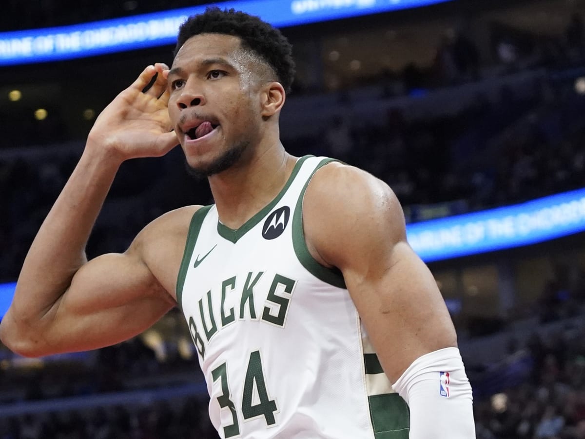 Giannis Landing Spots 