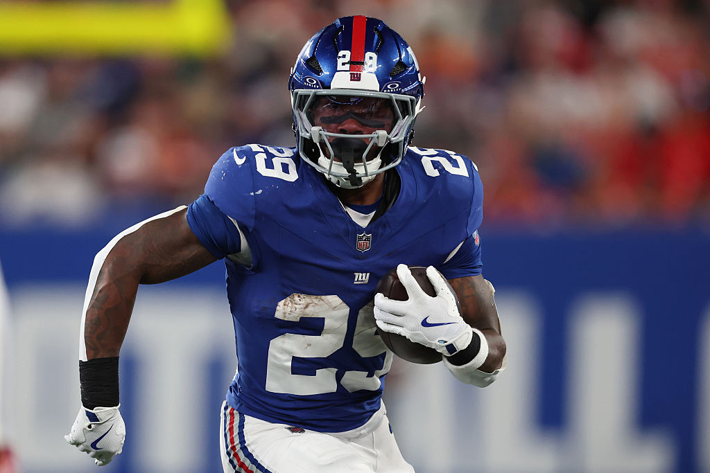 Fantasy RBs To Stash Or Sell
