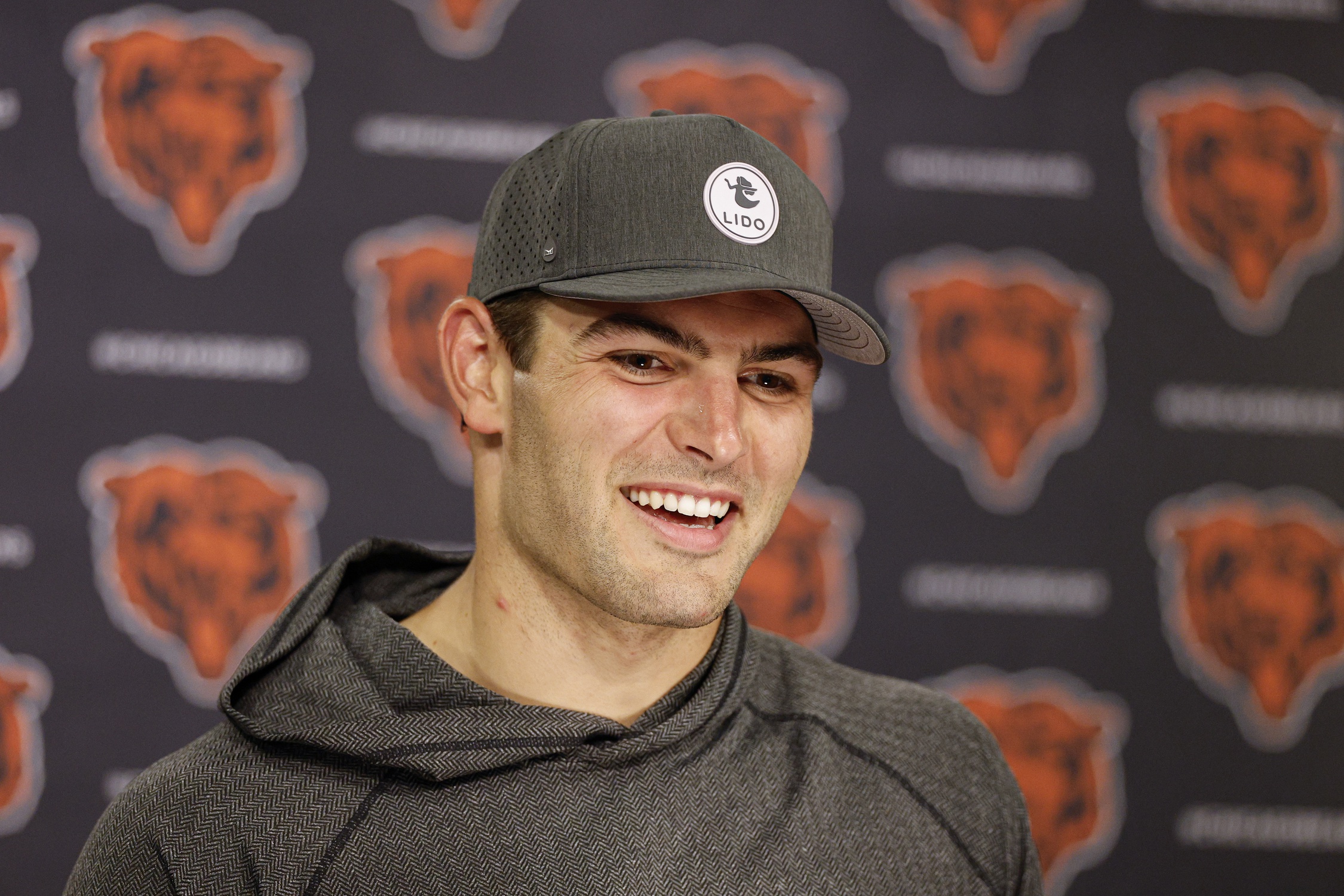 Chicago Bears: Cole Kmet isn't getting traded anytime soon
