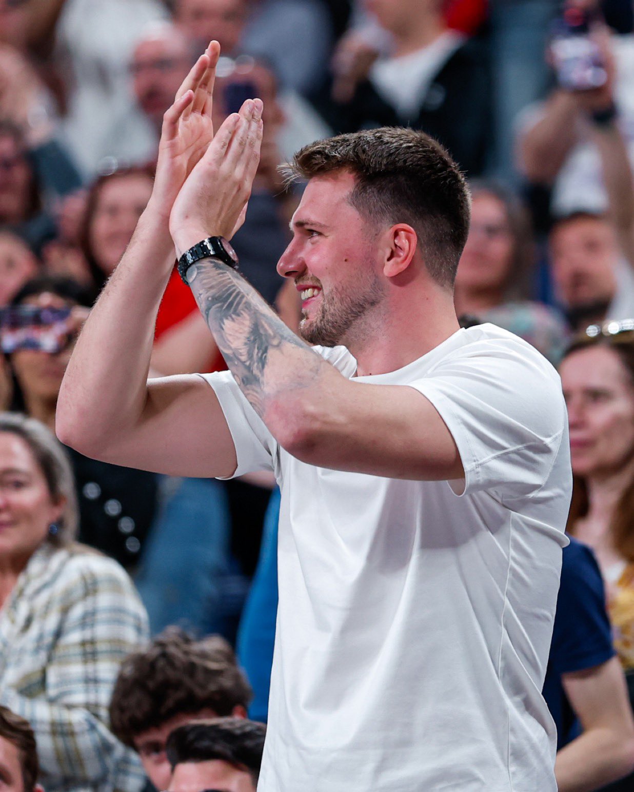 LAKERS DAILY: LUKA LOOKING SLIM, LEBRON OPTING IN, WHAT WILL AND WON’T HAPPEN THIS OFFSEASON, REAVES’ AGENT SPEAKS, TWO NON CENTER ADDITIONS 