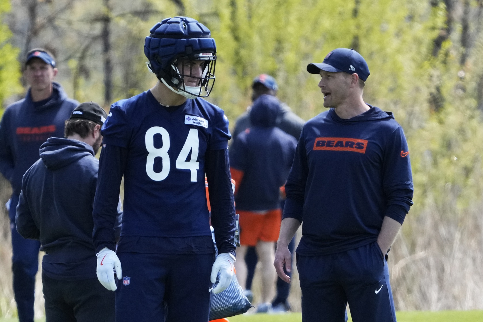 Chicago Bears: Updates from OTAs on rookies Colston Loveland, Luther Burden